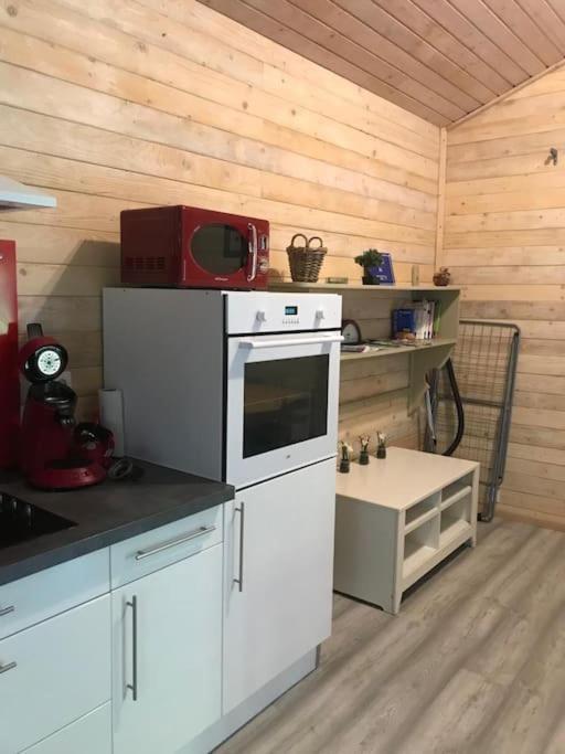 Chalet Au Milieu De La Foret Avec Lac A Proximite Layrac Bagian luar foto
